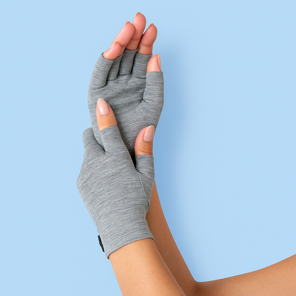 ElaysaCare™ Bamboo Gloves